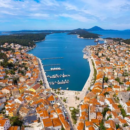 Amazing Apartment In Mali Losinj With Wifi Exterior foto